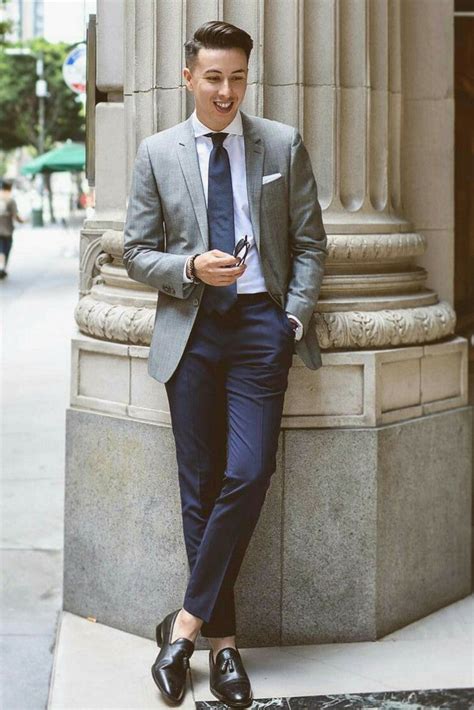 blue chinos outfit ideas.